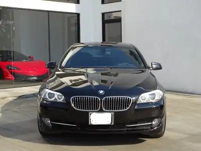 READ REAd the Entire ad ,, before call plz IF U SEE THE AD ,,CAR STILL FOR SALE 2013 bmw 5 series Fu...