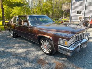 1977 Cadillac Deville Cpe deville de elegance