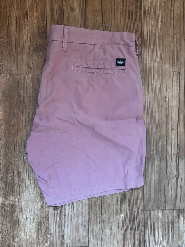 Dockers Shorts in Men's in Charlottetown - Image 2
