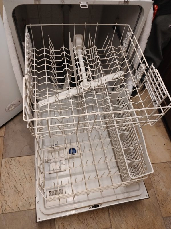 Used like new Whirlpool Stainless Steel Dishwasher | Dishwashers ...