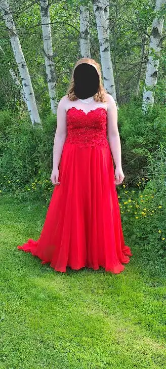 Colette Mon Cheri Prom Dress for sale, View more