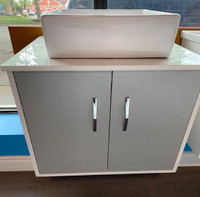 24" Modern Wall Hung Vanities on CLEARANCE !