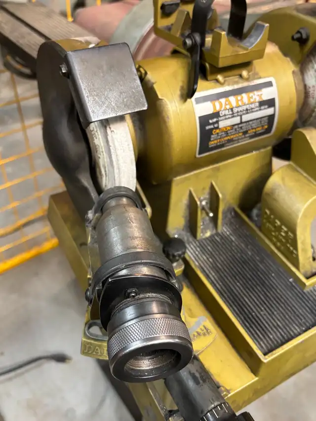 Darex Drill Sharpener  in Power Tools in Mississauga / Peel Region - Image 4