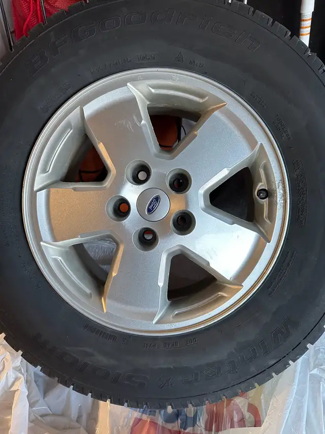 tire rims for 2008-2012 ford escape in Tires & Rims in Kingston - Image 3