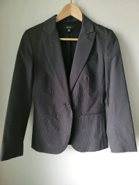 Jacob striped suit - Size 3/4 jacket, 1/2 pants