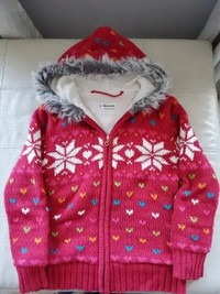 A Gorgeous Christmas Sweater for Girls