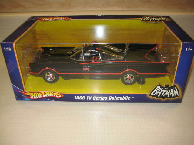 Hot Wheels 1966 TV Series Batmobile 1:18 Scale Diecast MIP in Arts & Collectibles in Oakville / Halton Region