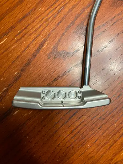 Titleist Scotty Cameron Select Newport 2 putter, View more