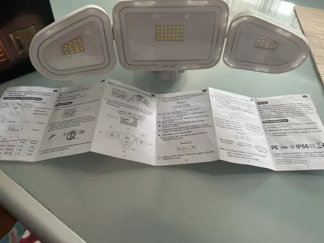 Meikee Motion Sensor Light in Outdoor Lighting in City of Toronto - Image 5