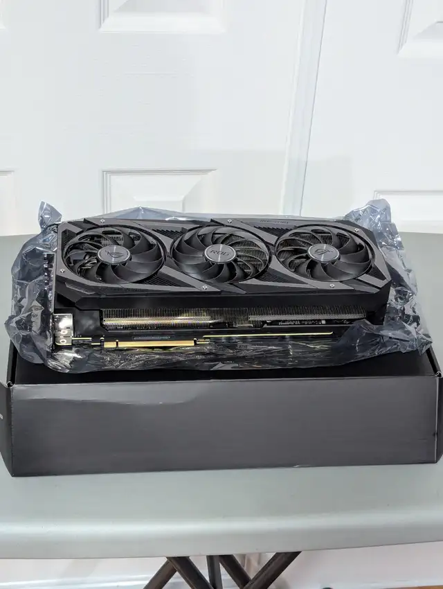 ASUS ROG Strix RTX 3090 OC 24GB – Graphics Card | System Components ...