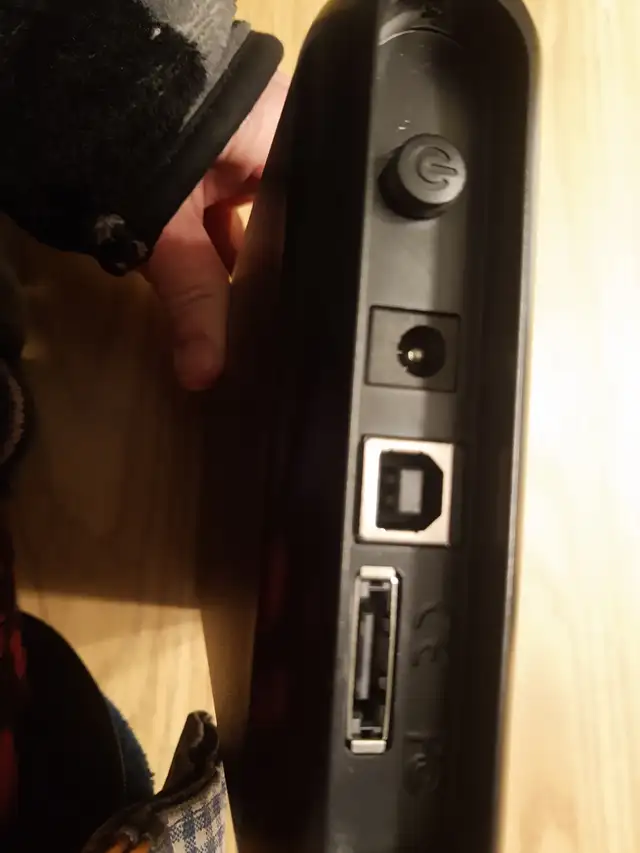 Disque dur 4to in System Components in Sherbrooke - Image 3