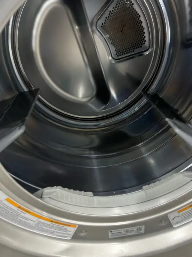 LG TROMM FRONT LOAD ELECTRIC DRYER STACKABLE  in Washers & Dryers in Oakville / Halton Region - Image 4