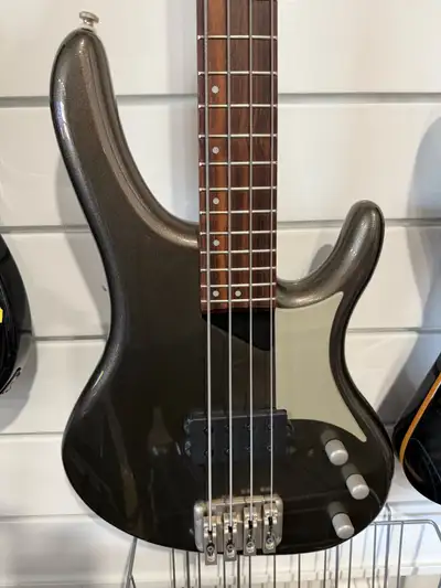 Washburn RB2000, View more