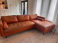 Structube KINSEY right-facing 100% leather sectional sofa