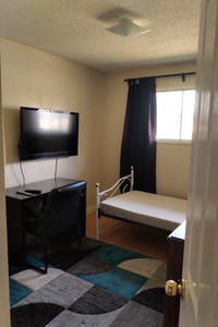 Room For Rent Acadia SE