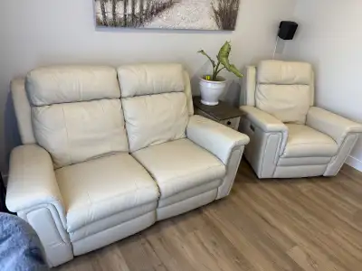 Chaise et causeuse Palliser, View more