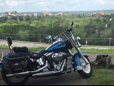 2006 Heritage softail 88 cube fuel injected, beautiful bike very well maintained. Primary chain, and...