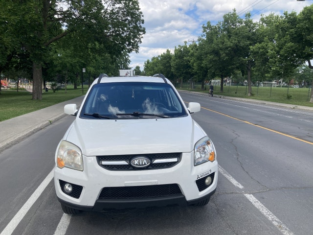 KIA SPORTAGE 2010, 2.0L, LX, 183K