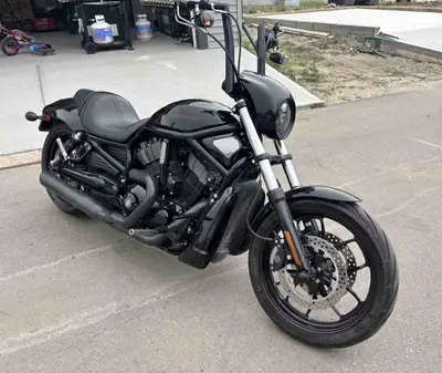 Sellinge my VROD. I hate to let it go but it’s time to part ways. Has many upgrades including D&D fu...