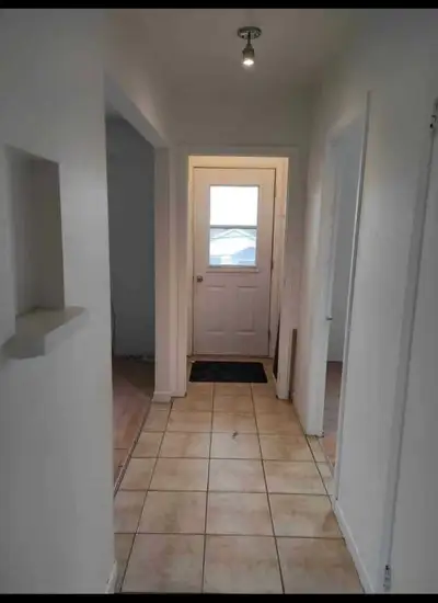 Visite sur demande Un cartier paisible...là ou bon a vivre. Sur rue rochford
