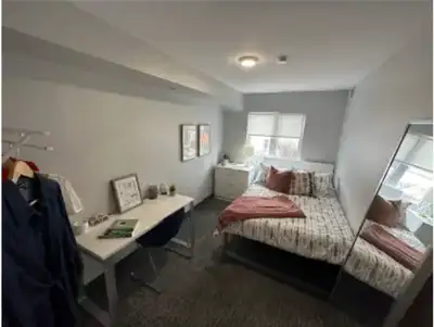 Private room available for Sublet in Simcoe, Oshawa- FEMALE ONLY