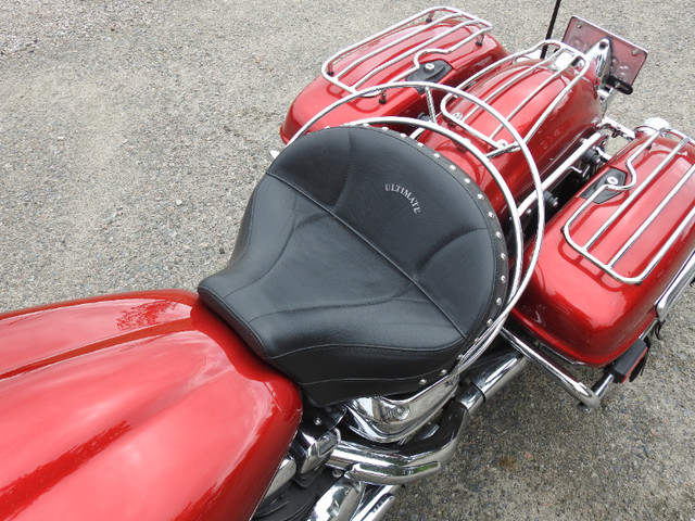 2007 Yamaha Royal Star Tour Deluxe in Touring in North Bay - Image 3