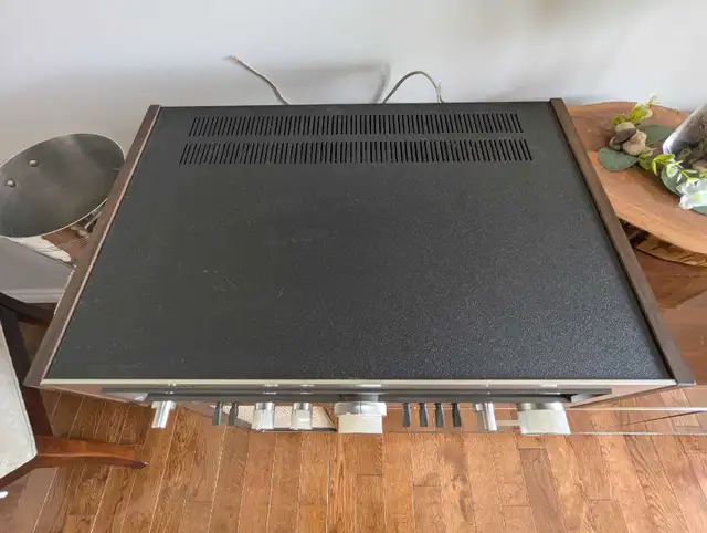 Scott 350R AM/FM stereo receiver in Stereo Systems & Home Theatre in Ottawa - Image 6