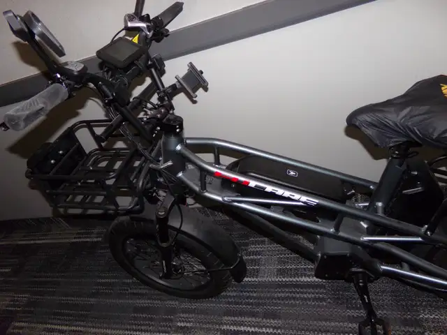 AWARD WINNING FUCARE "GEMINI X" 20 X 4" FAT TIRE POWERFUL EBIKE! in eBike in Kingston - Image 5