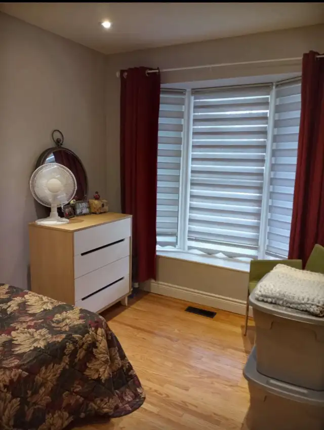 RENT A ROOM AT YONGE AND STEELES NEAR CENTER POINT MALL