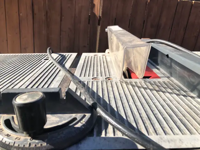 Craftsman 10” Table Saw in Power Tools in Oshawa / Durham Region - Image 6