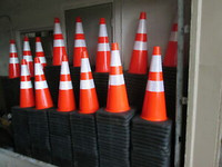 Canalisateurs de Trafic | Safety Cones