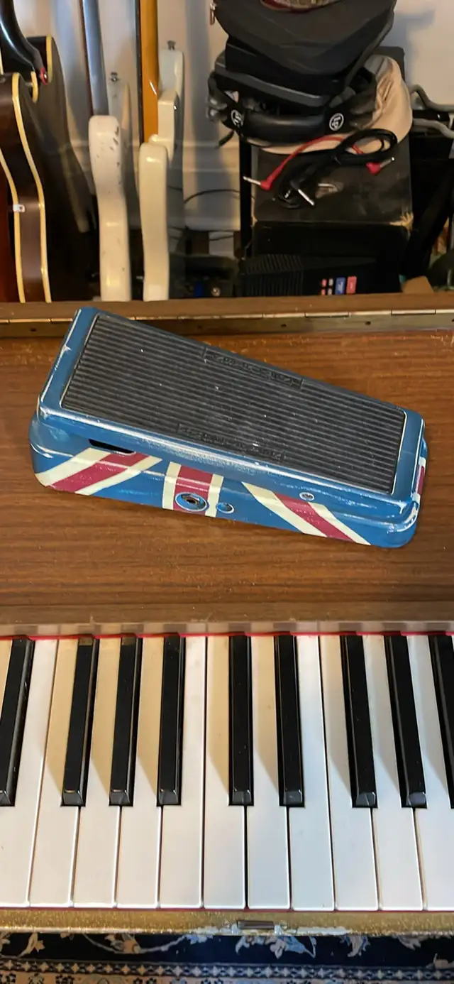 Guitar Pedals for Sale in Amps & Pedals in City of Toronto - Image 5