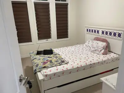 Private amd shared room for rent