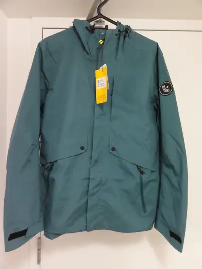 Lole Canada Men’s Steady Rain Jacket MSRP $189 + Tax – NEW !!!, View more