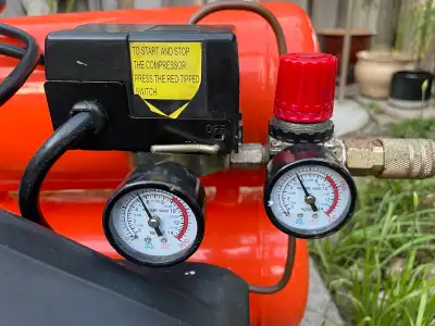 Working well, without the hose, clean.