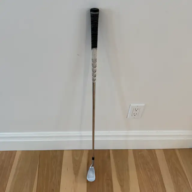 Titleist Vokey SM5 54 Deg Wedge RH in Golf in Guelph - Image 7