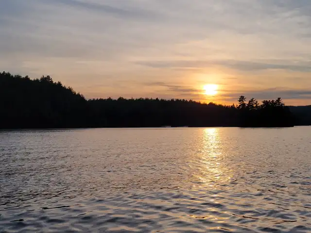 Chalet à louer in Short Term Rentals in Shawinigan - Image 11