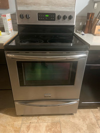 Frigidaire Glass Top Electric Oven