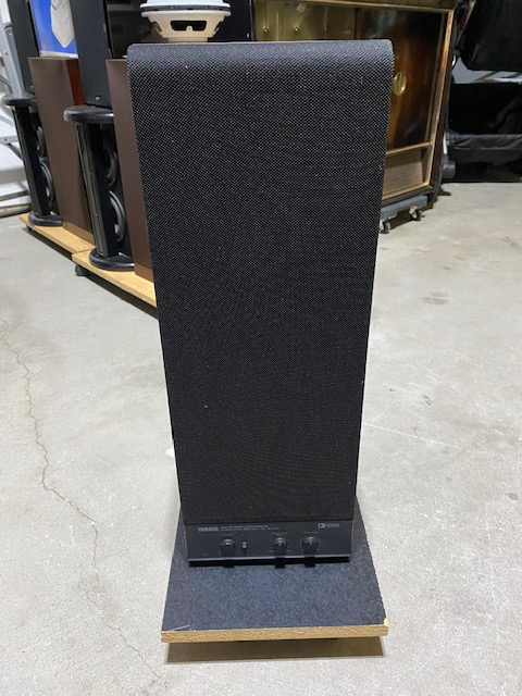 Collection of various types and makes speakers for sale in Speakers in Markham / York Region - Image 11