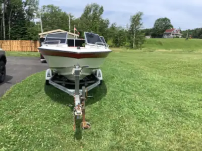 Bow Rider Marine Boat is in excellent condition.. Everything works as it should and ready for the wa...