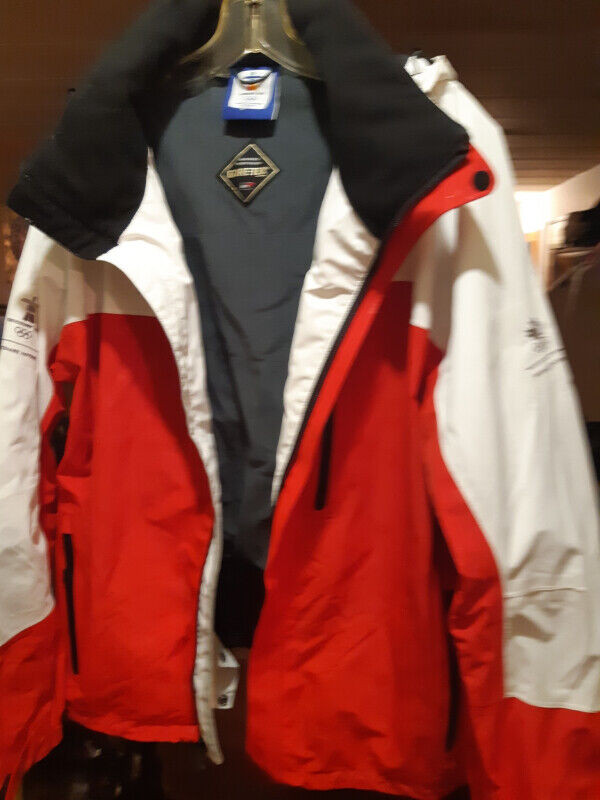 Team Canada  Olympic Jacket Coat Gore Tex Brand New in Arts & Collectibles in City of Toronto