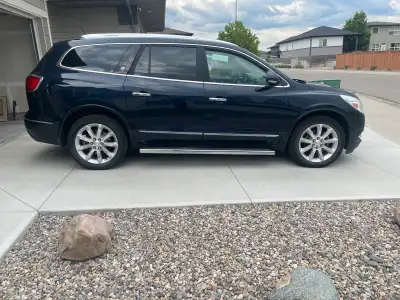 Hi selling our, 2017 Buick Enclave Leather AWD 4dr. Packed with premium features such as heated fron...