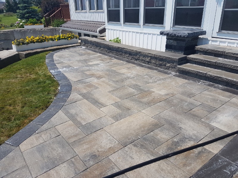 Interlock driveways, patios, path/walkways, retainer walls