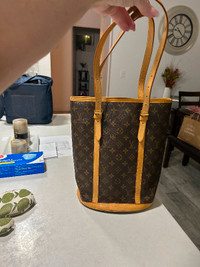 Louis Vuitton Monogram Tote GM