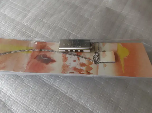 Suzuki mini harmonica in Woodwind in Sherbrooke - Image 3