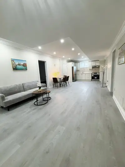 LOCATION, LOCATION, LOCATION! Premium private room for rent in North York’s prime Yorkdale area, jus...