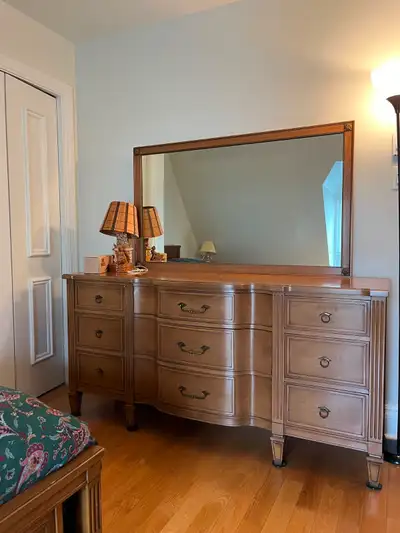Set de chambre en bois, View more