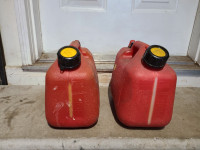 Gas Cans/ Jerry cans Good for Cars, garden and  camping