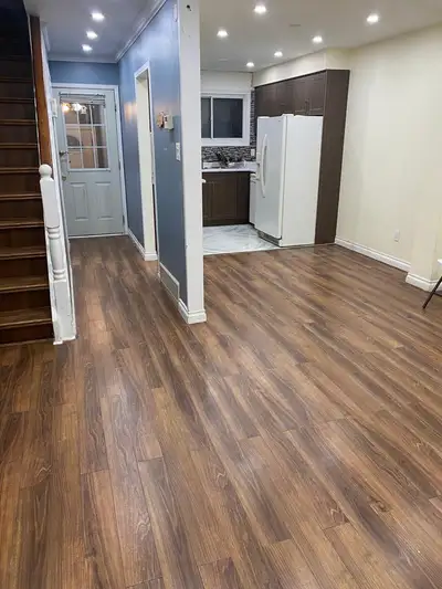 3 bdrm 1 washroom townhouse availbale for rent from sep 1 Main intersection Bramalea and Queen Behin...