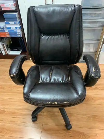 Free, executive computer chair, View more